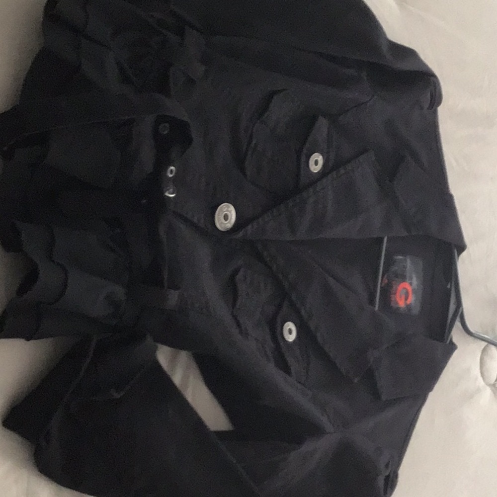 Nice cute black top/jacket